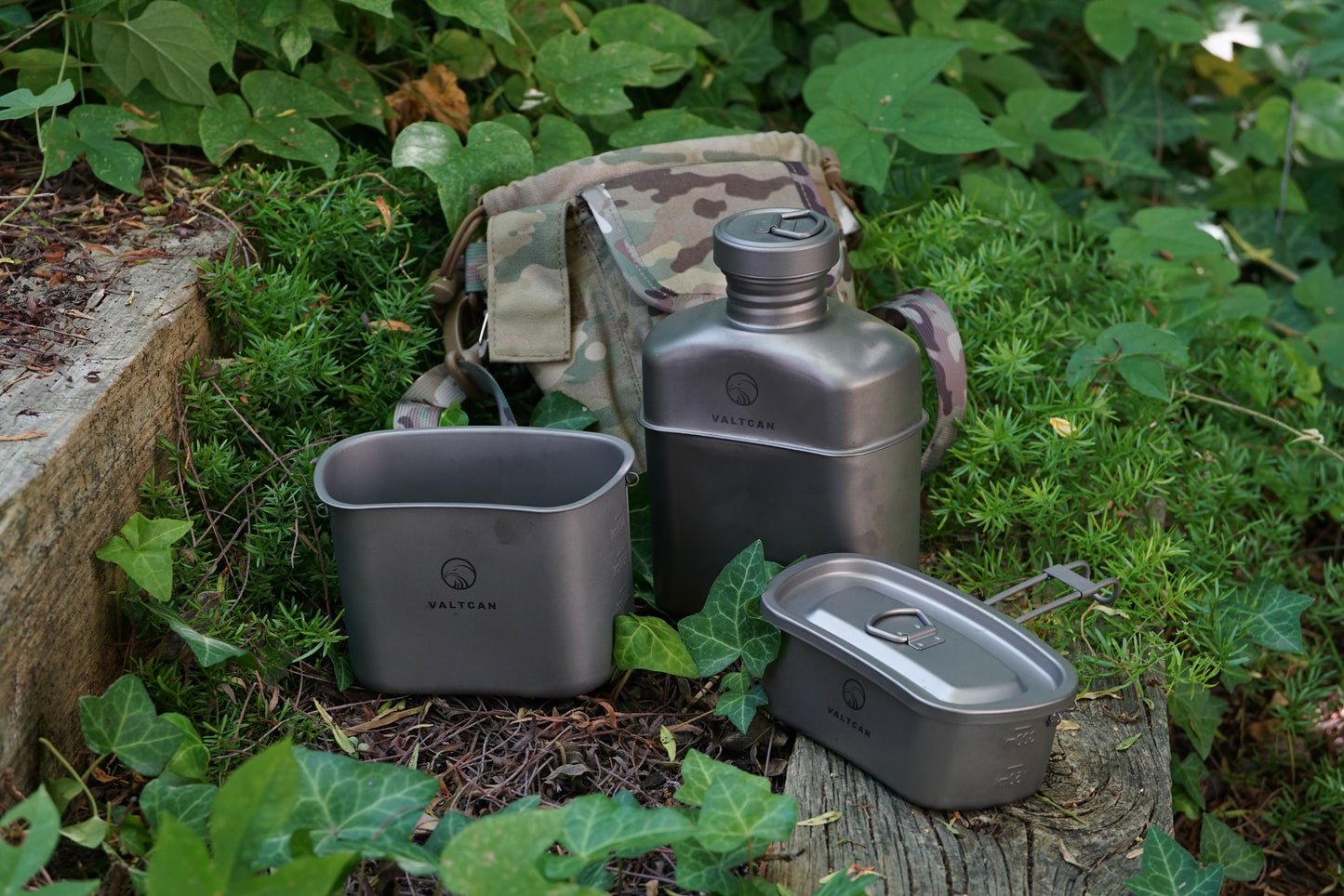 Valtcan Titanium EndurePro Kantine mit Kochgeschirr, Wasserflaschen-Set, Hydrate for Survival, 1,1 l, 750 ml, 400 ml, Lunchbox-Becher mit Deckel und Tragetasche 350 g