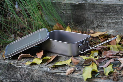 Reheat Over Fire. Same Box. 1200ml Titanium Bento · Airtight leakproof seal · Reheatable on open flame · 9 oz