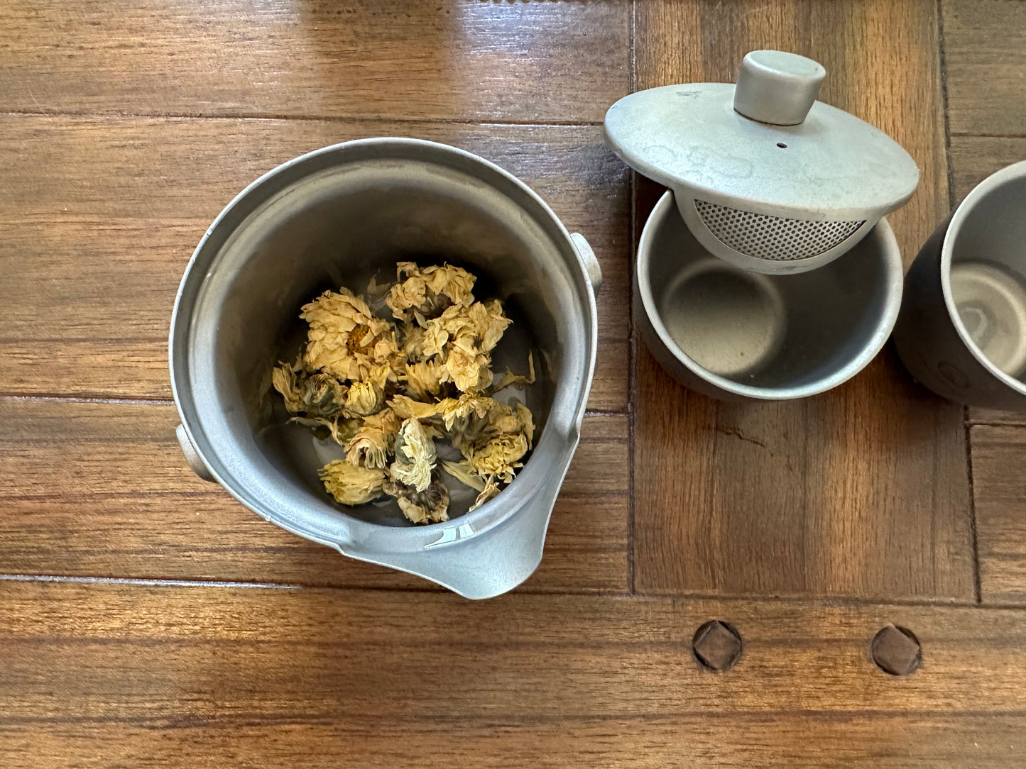 Valtcan Titanium Gaiwan Double Wall Teapot Single Serve Brew Tea Puer Leaves 98g